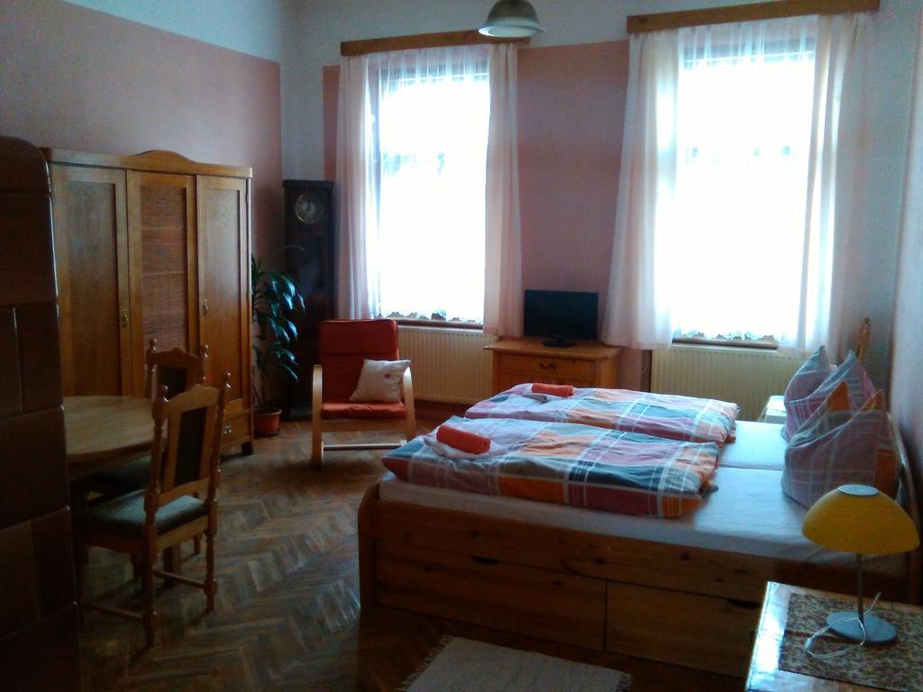 Apartma Františkovy Lázně Exterior foto